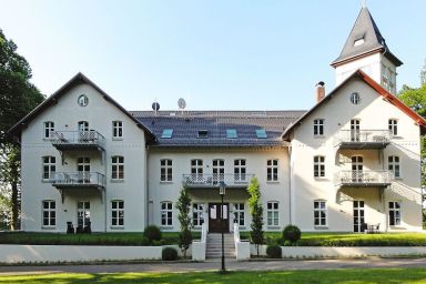 Jagdschloss Hohen Niendorf - Wohnung 3 Gartenwohnung