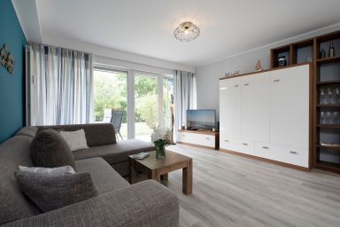 Waldstraße 8 Küstenblau