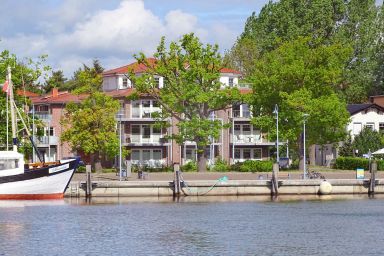 Hafenresidenz - hafennahe Penthousewohnung mit Meerblick - Hafenresidenz Lauterbach FeWo 2-7