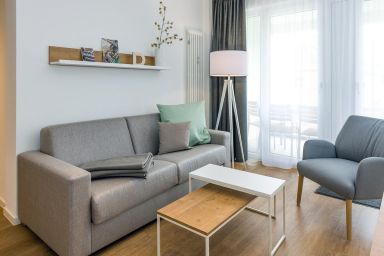 Deichhäuser Anna Küste - Strandnahes Apartment mit Balkonen inkl. Parkplatz, Schwimmbad- & Saunanutzung