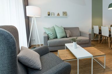 Apartmentvilla Anna See - Hochwertiges Familien-Apartment mit großer Terrasse, Strandkorb und zwei Bädern!