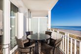 Balkon 1 mit Zugang zum Wohn-/Essbereich