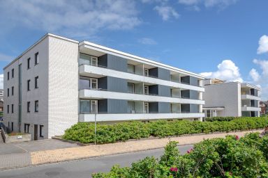 Sonne & Meer - 1-Zimmer-Wohnung am Strand, Balkon, Stellplatz & eigenem Strandkorb