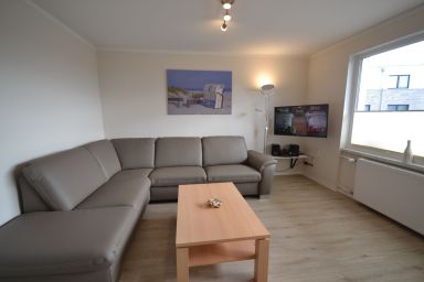 Appartementhaus Königshöhe - Moderne Ferienwohnung für 3 Personen mit Meerblick in Strand- und Yachthafennähe