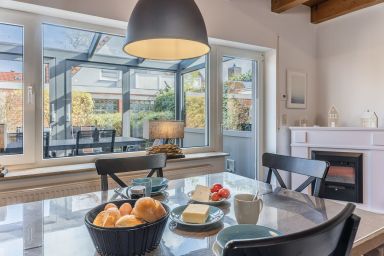 50020 Haus Carol - Diese Doppelhaushälfte besticht mit ihrer freundlichen Einrichtung. Auf ca. 105 qm haben 6 Personen genügend Platz.
