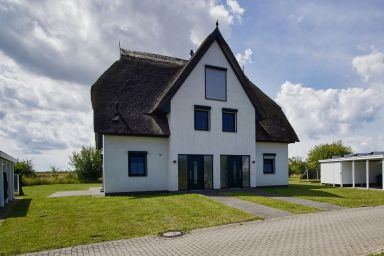 Villa Vogelblick - Haus in idyllischer Lage mit Terrasse und Garten - Villa Vogelblick Haus 01