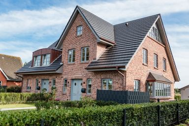 Utblick - Ferienunterkunft Utblick: Entspannen mit Meer- und Landschaftsblick!