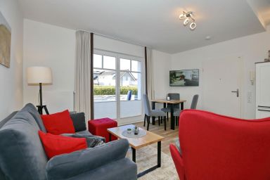 Haus am Park - Ferienwohnung Kühlungsborn nur 50 m zum Strand – 2 Zimmer mit Balkon