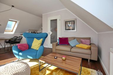 Villa Seepferdchen - Moderne 3-Zimmer-Wohnung mit Südbalkon für 3 Personen