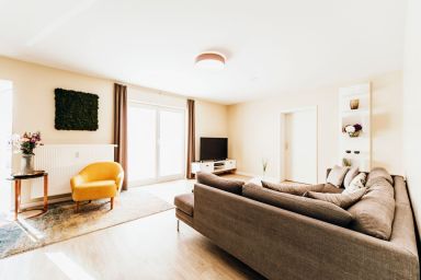 Waldstraße 5b - Ferienwohnung Kühlungsborn West – 3 Zimmer, Balkon, 4 Personen, strandnah