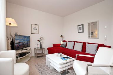 Residenz von Flotow - 2-Zimmer-Wohnung für bis zu 3 Personen mit Balkon, nur 600 m vom Strand entfernt