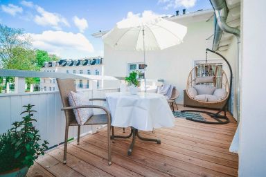 Haus "weiße Taube" - Ferienwohnung „Seepferdchen“ – Stilvolle Auszeit auf Usedom nur 200 m vom Strand