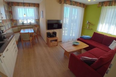 Appartement Ferienidyll - Wunderschöne Ferienwohnung in Ahlbeck mit Meerblick und Balkon auf Usedom