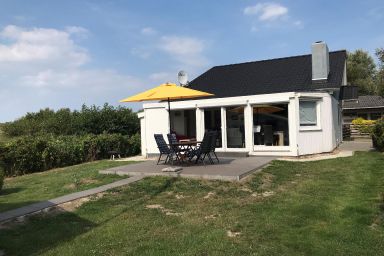 E3 Haus mit Wintergarten, Kamin und Deichblick