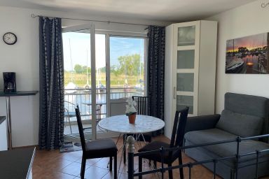 Ferienstudio mit Balkon und Wasserblick
