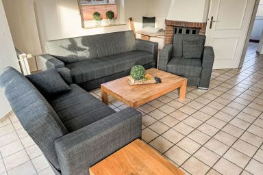 Christa (HOK110) - Christa (HOK110) .1