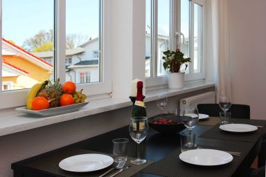Villa Elise - Wohnung 2: 66 m², 3-Raum, 4 Pers., Veranda, Garten, Wlan