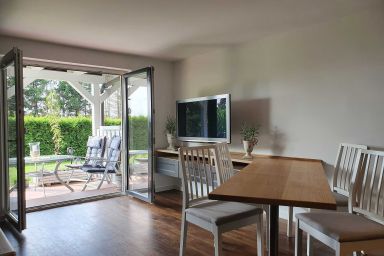 Ferienwohnung Smilla in Sellin - Smilla: 45m², 2-Raum, 4 Pers., Terrasse, Garten, Hund