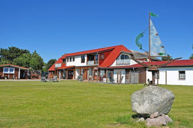 schöne Ferienwohnungen zwischen Deich und Wellen - 05 Ferienwohnung am Deich mit Balkon