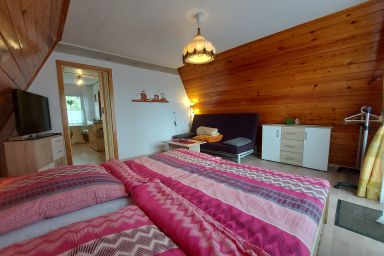 Ferienwohnung Bartels mit Terrasse und Grill - Ferienwohnung