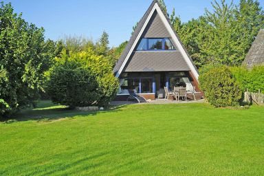 Zeltdachhaus in Strandnähe mit grossem Grundstück - Zeltdachhaus für 4 Personen