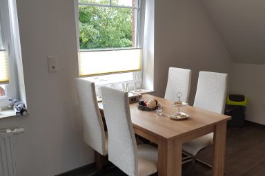 Apartment Utkiek - Apartment / Ferienwohnung, Du/WC, 2 Schlafräume