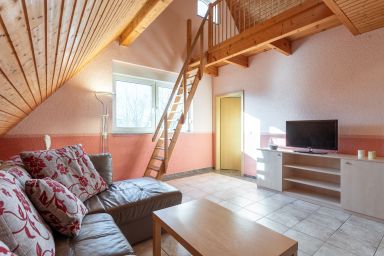 Ferienhaus Am Boddenufer - Ferienwohnung Adlerhorst