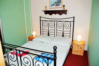Ferienwohnungen im Gutshaus Gnies - 01 Ferienwohnung Ummanz