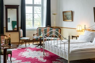 Schloss Lühburg - DZ Schlossallee