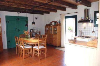 Rügener Ferienhäuser mit Kamin *** - Ferienhaus Kranich mit Kamin