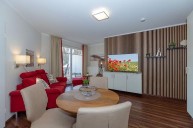 FeWo Am Strand / Strandvilla Belvedere (Ostseeallee) - FW 18, Ferienwohnungen am Strand - max. 4 Personen