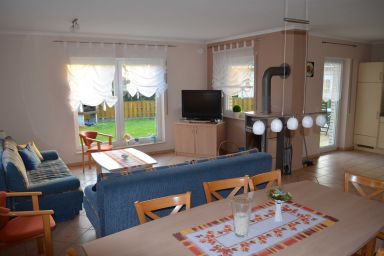 Ferienhaus Bernstein - Ferienhaus Bernstein-3 SZ bis max. 8 Pers. und 2 Babys