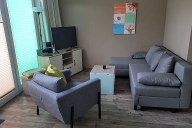 Ruhige Ferienwohnungen in Graal-Müritz (Schr) - Ferienwohnung DG Balkon