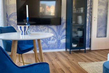 Blue Coastal Chic Apartment | Balkon | Hafennähe - Butze 5