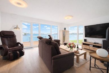 Schleivilla Ahoi by Seeblick Ferien ORO, 3 SZ Sauna, Wasserlage