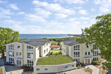 Meeresblick - mit Meerblick und Terrasse, Schwimmbad- und Saunanutzung - Meeresblick FeWo 63