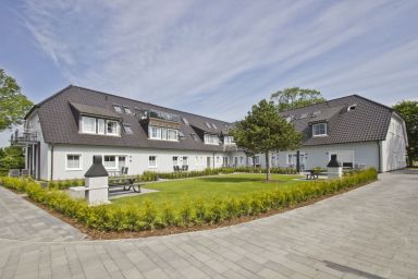 Haus Inselwind - modernen Ferienwohnung mit eigener Terrasse - Haus Inselwind FeWo MEERküste