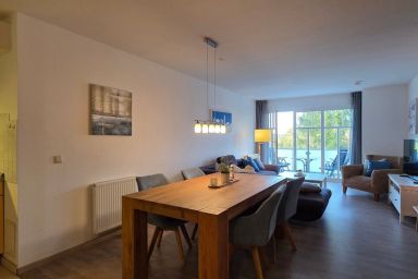 Ferienwohnung B4 - "Gemütliche Ferienwohnung B4 in Graal-Müritz – Ihr Zuhause an der Ostsee!"