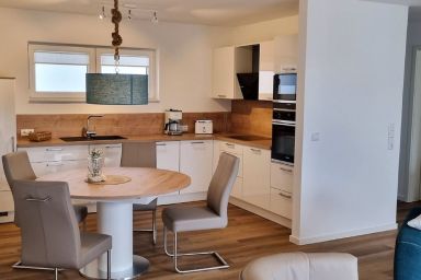 49.3.M Ankerplatz - Moderne, hochwertige Ferienwohnung, Sauna, großer Balkon, Meerblick, strandnah