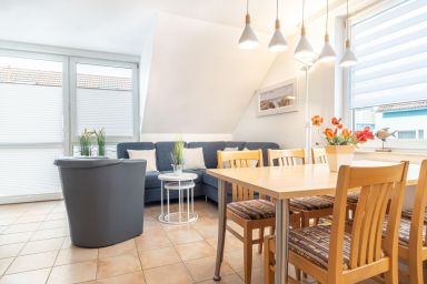 Residenz am Strand - Helle, komfortabel ausgestattete Wohnung direkt an Deich und Strand!