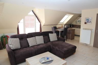 Sailor - Gemütliche 80qm Obergeschosswohnung für 4 Personen mit Balkon in Norden