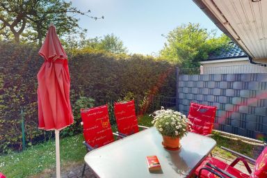 Ferienhaus Sir Henry - Moderne Ferienwohnung über 3 Etagen in ruhiger, strandnaher Lage - Grömitz