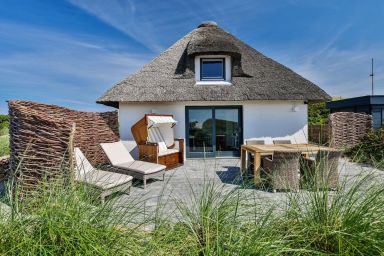 Strandhaus - Traumhaftes Einzelhaus unter Reet  - in unmittelbarer Nähe zum Strand.