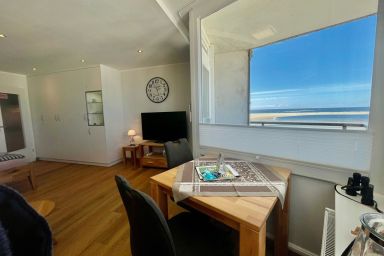 Seeblick - Strandblick im Haus Seeblick mit Meerblick und Strandkorb am Hauptstrand!