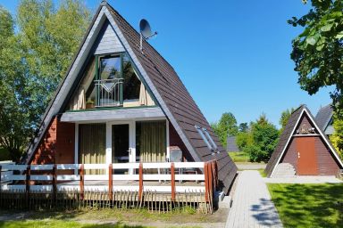 Nurdachhaus FUXBAU - Gemütliches Nurdach-Ferienhaus FUXBAU im Ferienpark Fedderwardersiel