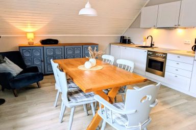 Ferienwohnung Meeresbrise Norddeich - Ferienwohnung Meeresbrise Norddeich: Komfortabler Rückzugsort nahe Sandstrand