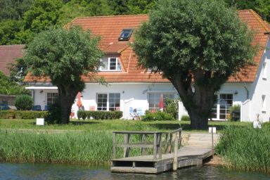 Fährhaus Nr. 12 - Haus mit Seeblick, gratis Sauna- und Schwimmbadnutzung - Fährhaus Sellin Nr.12