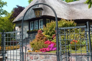 Landhaus Wilkens - Rügenurlaub in Strandnähe - Landhaus Wilkens Ferienwohnung Sommerwind