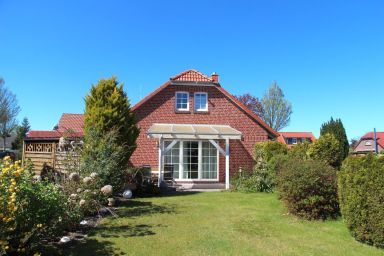 Freia en Uli - Freistehendes Ferienhaus in Norden mit Garten, Kaminofen & Terrasse