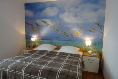 Kellenhusen - Sonnenwinkel Wohnung 6 - Haus Sonnenwinkel - strandnahe gepflegte Wohnanlage mit 9 Ferienwohnungen